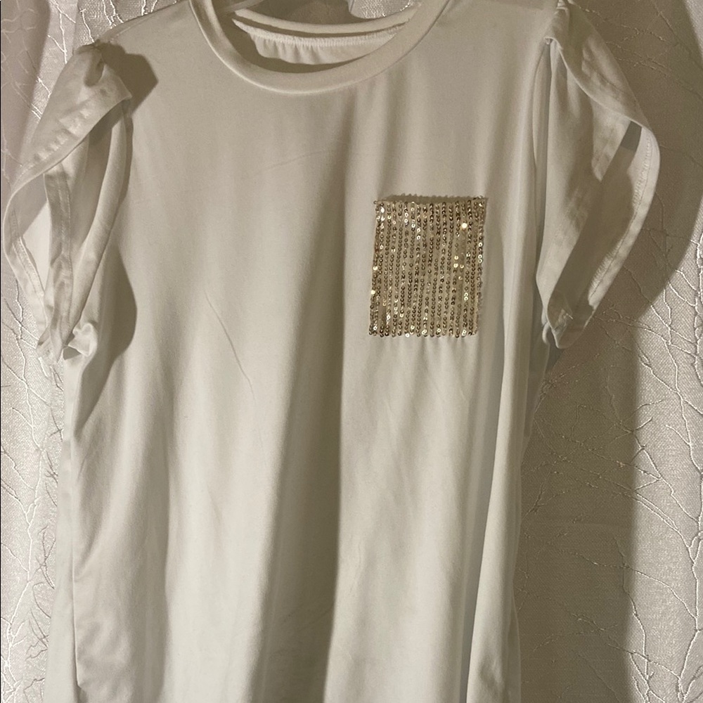 White and Gold Short Sleeve Tee with Glittery Pocket